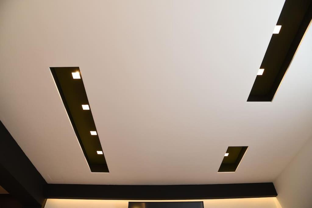 Syntagma Square, 30Sqm Nikis Luxurious Studio アテネ エクステリア 写真