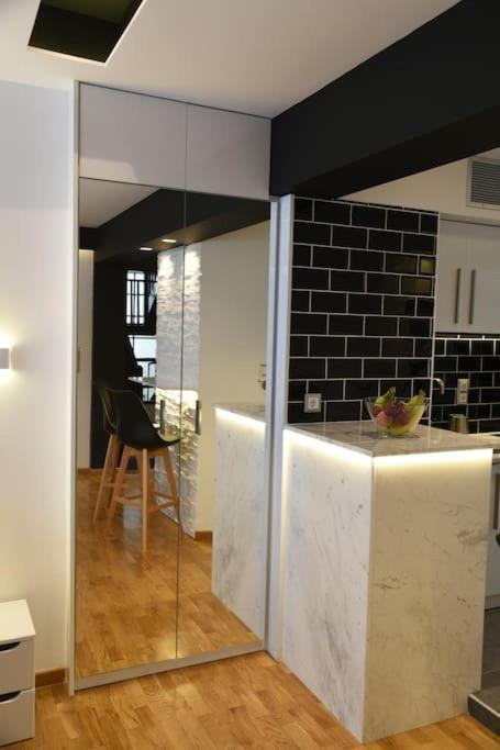 Syntagma Square, 30Sqm Nikis Luxurious Studio アテネ エクステリア 写真